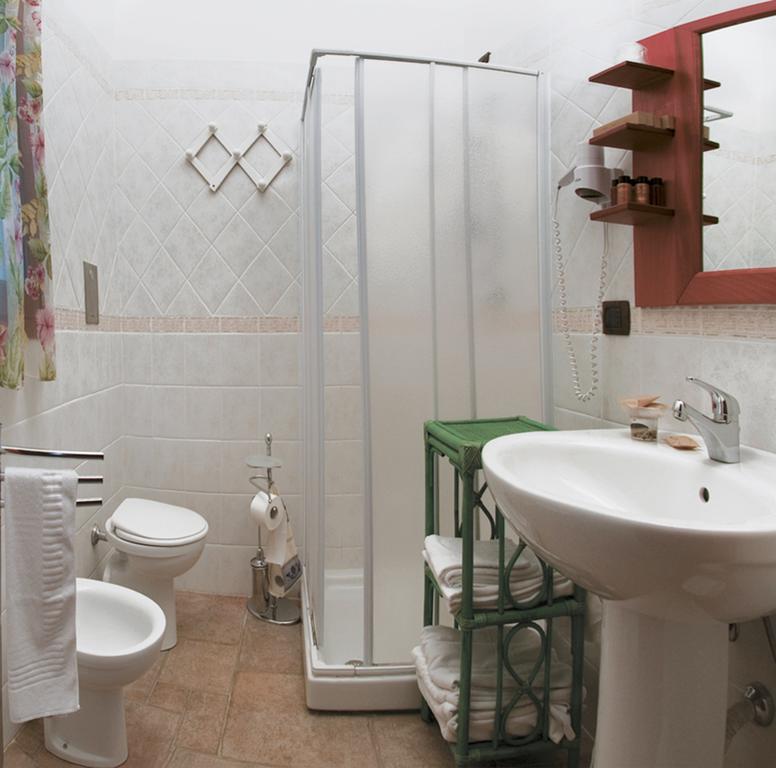 Villaggio Camping Spiaggia Del Riso Villasimius Værelse billede