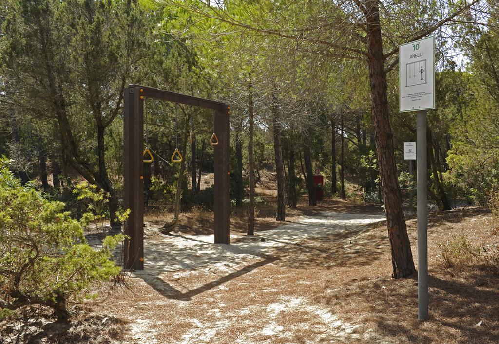 Villaggio Camping Spiaggia Del Riso Villasimius Eksteriør billede